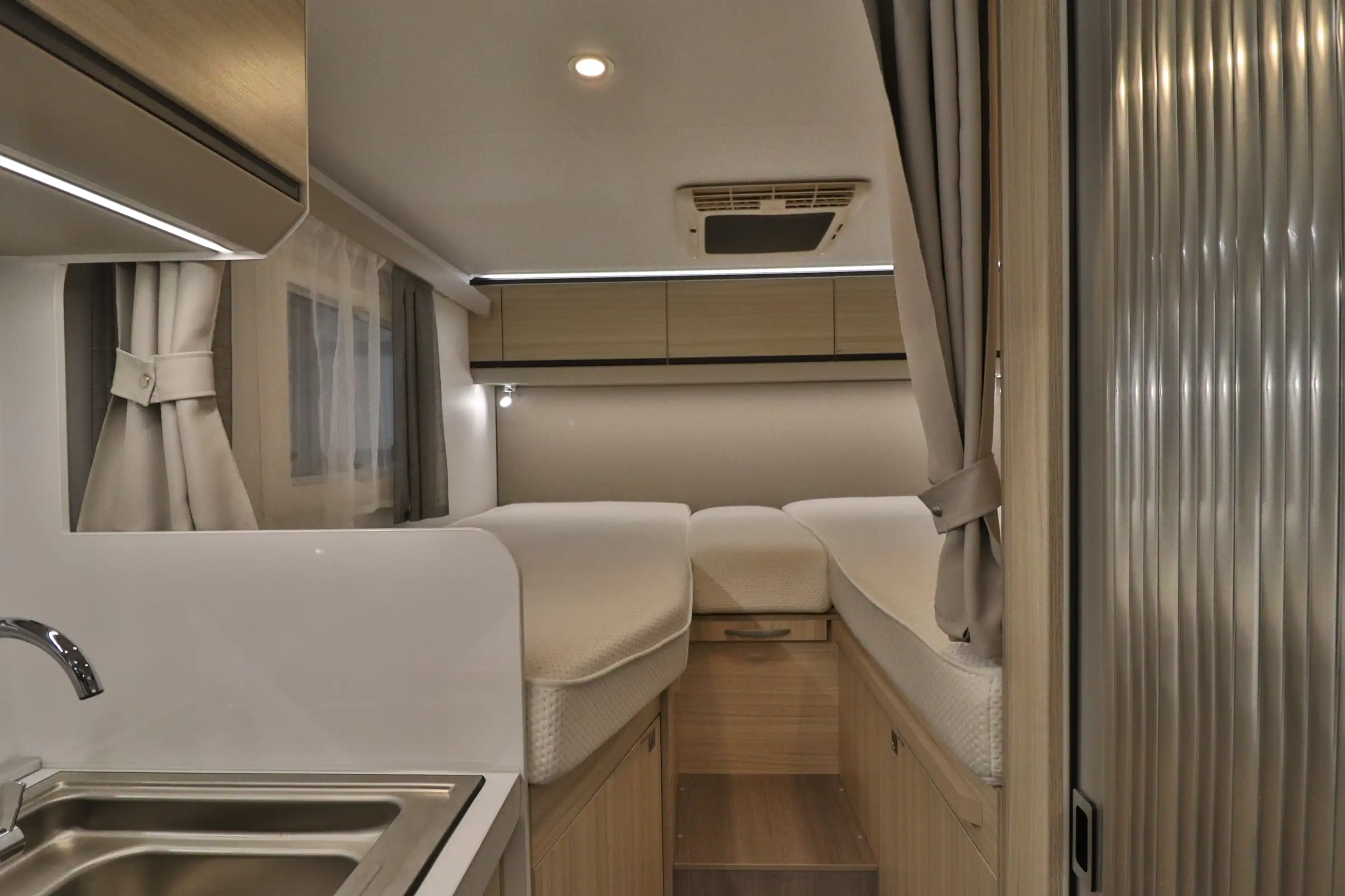 ADRIA Compact 670 SL Axess